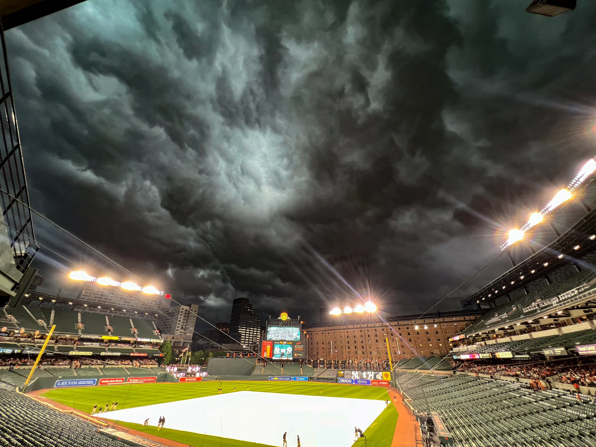 Menacing Weather Looms: Awe-inspiring Orioles vs. Yankees MLB Game