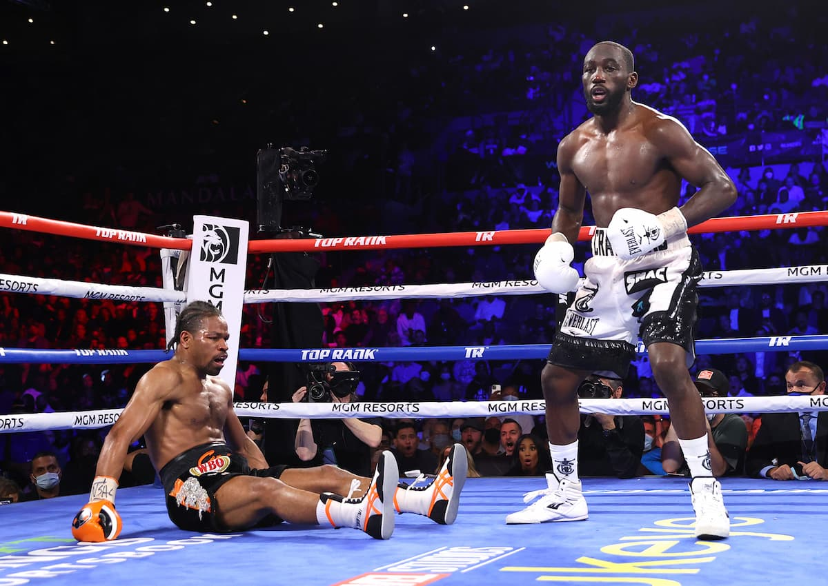 Ruthless Showdown: Terence Crawford Dominates Errol Spence Jr.  with ninth-round TKO