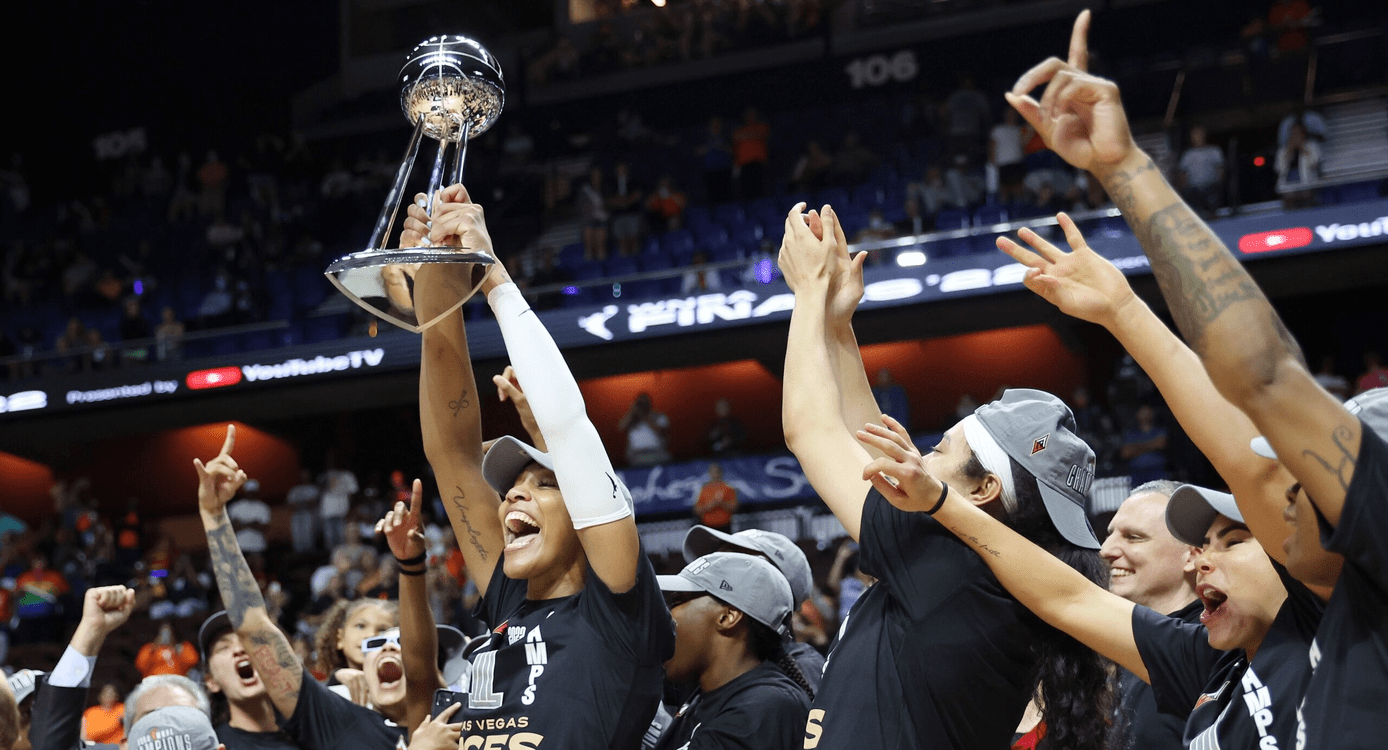 Las Vegas Seizes Victory Over New York in Thrilling Game 4, Clinching Consecutive WNBA Championships in a Heart-Pounding Showdown