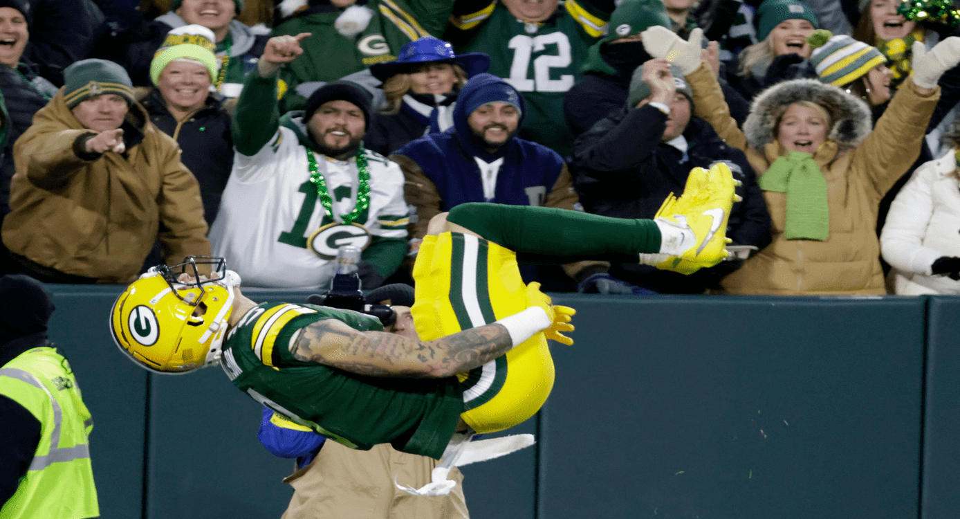 Cowboys' Humiliating Exit: Season Ends in Embarrassing 48-32 Blowout by Packers