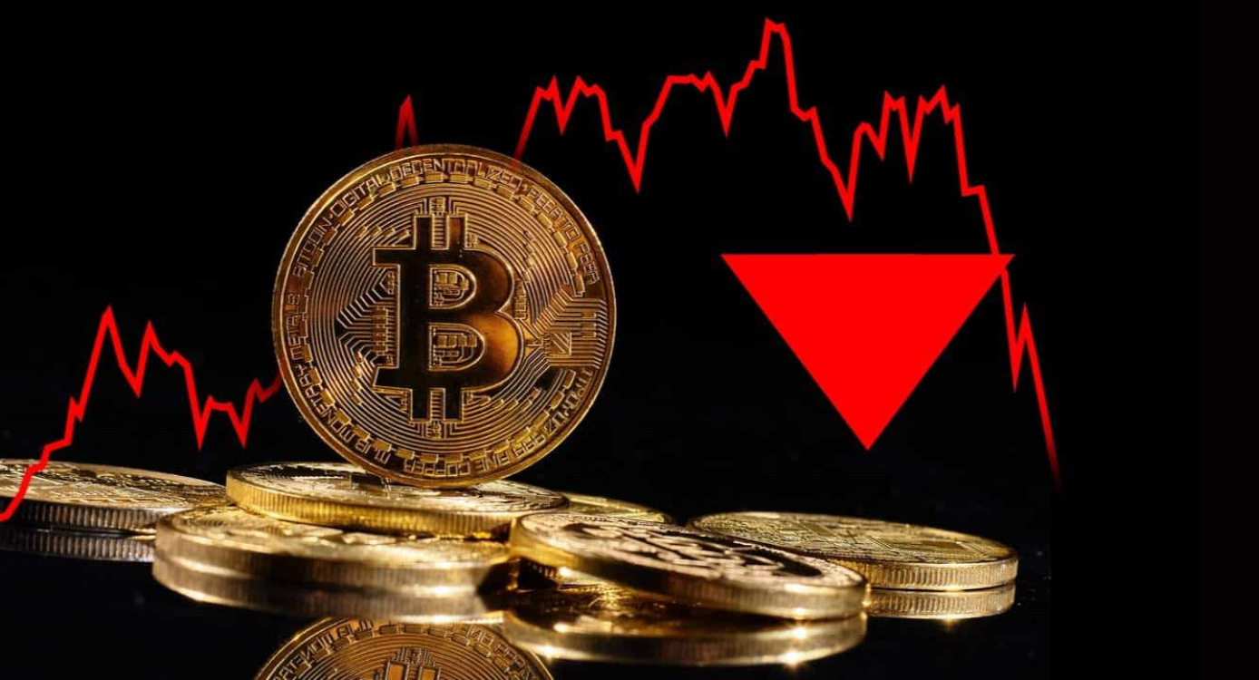 Bitcoin Stumbles as Flash Crash Triggers Massive Liquidations