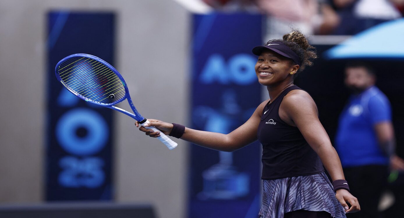 Naomi Osaka Advances to Australian Open Third Round in Stunning Comeback