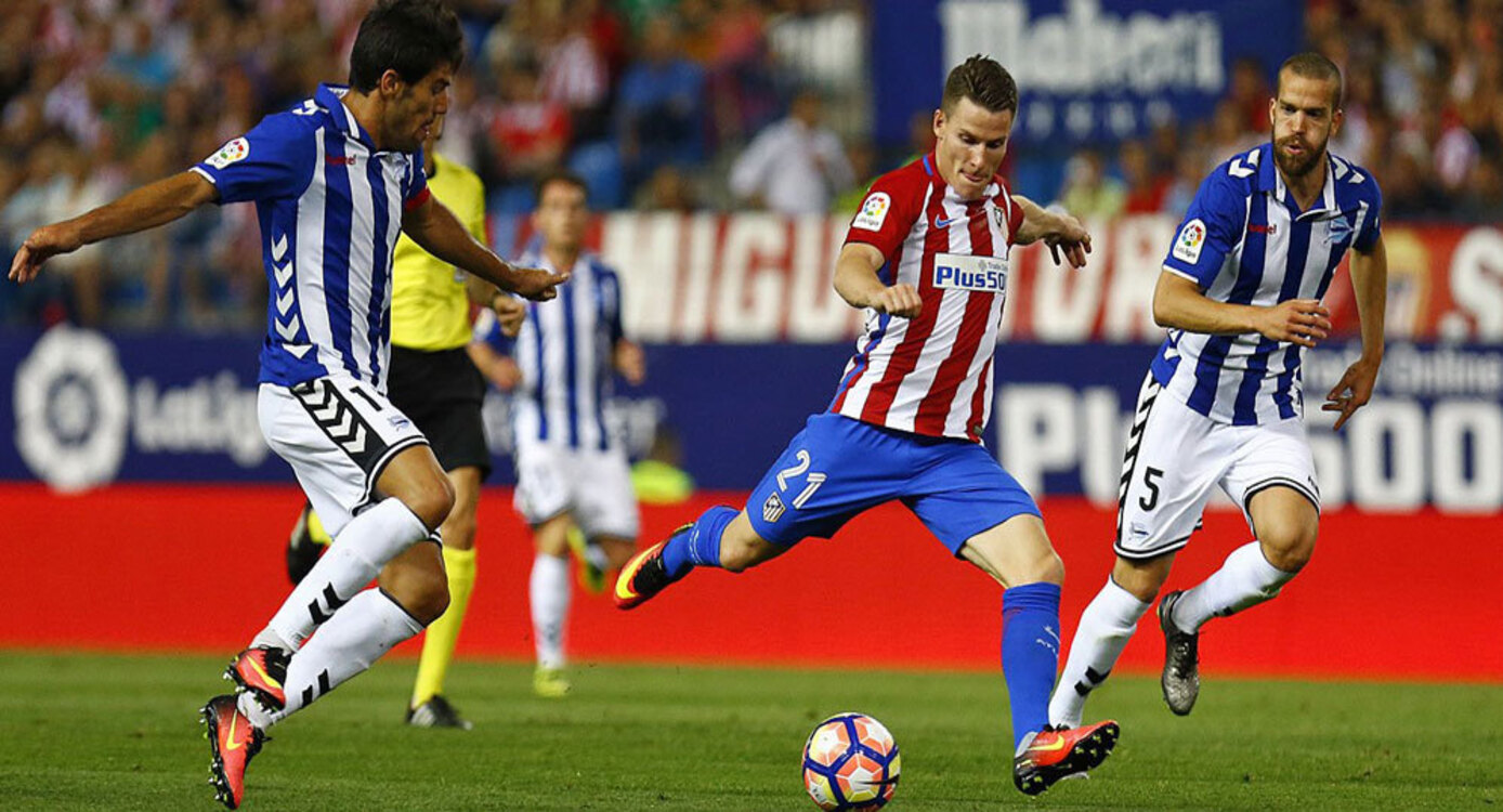  Alexande Sørloth's Late Winner Seals Atlético Madrid’s 2-1 Comeback Over Alavés in Simeone's 700th Game