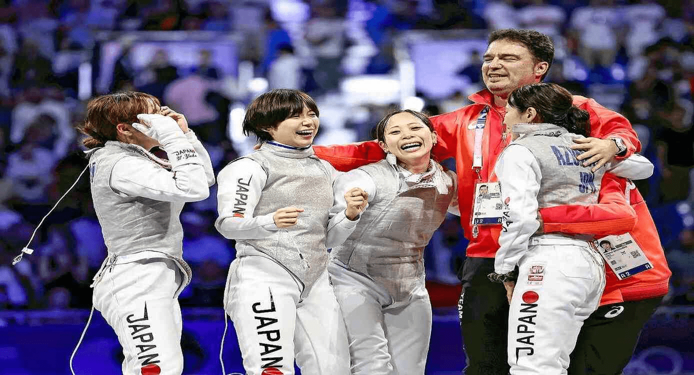  Japan's Women's Fencing Team Makes History with First Team Foil Medal at Paris Olympics 