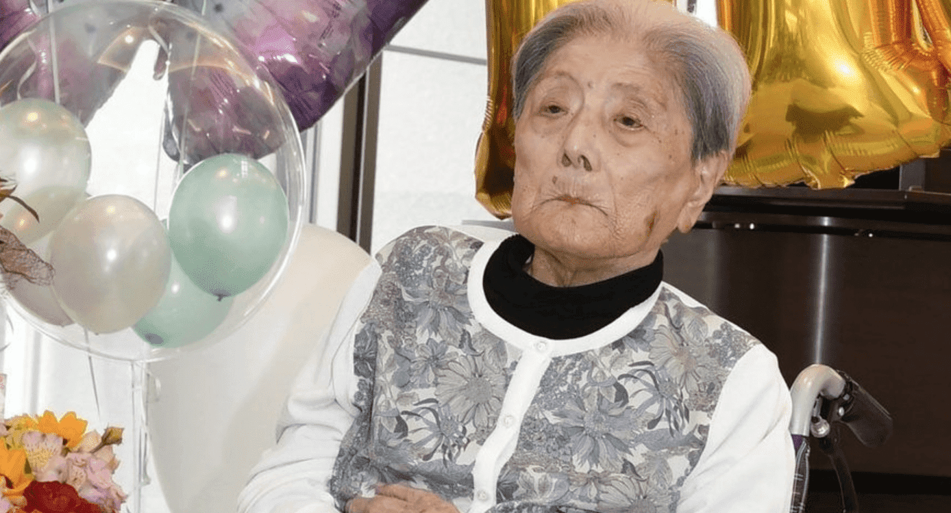 World's Oldest: Japan's Banana-Loving Woman