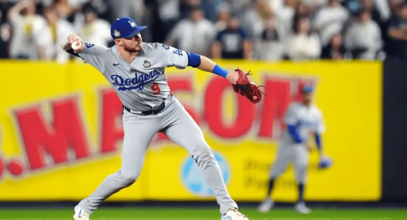 Yankees Looking to Trade for Dodgers’ Gavin Lux to Fill Second Base Spot