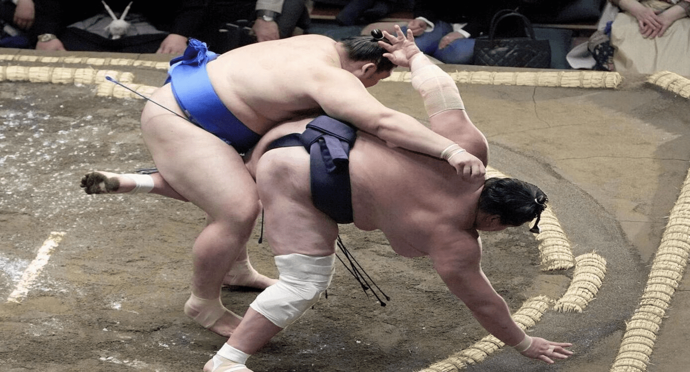 Day 1 Shock: Onosato Stuns Yokozuna Terunofuji in Grand Sumo Tournament Opener