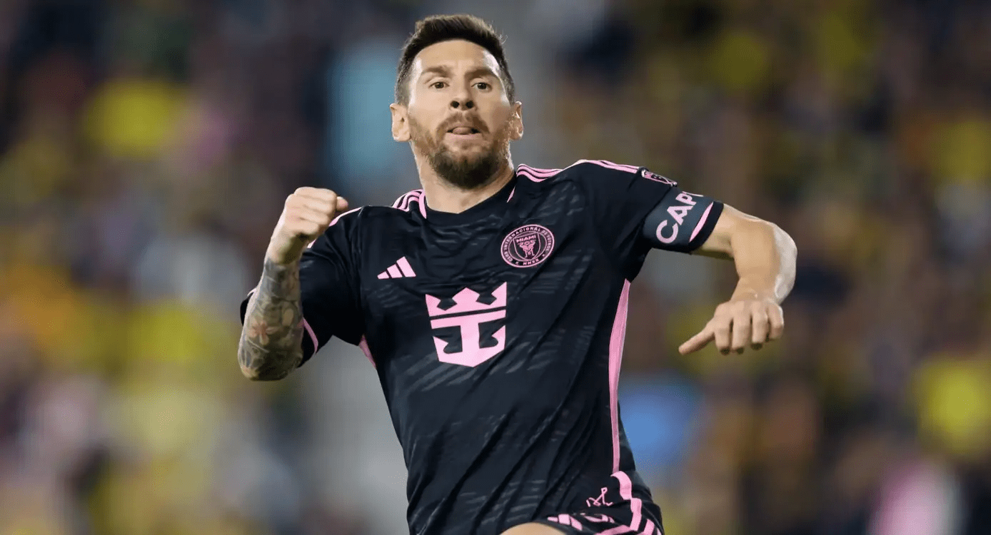 Lionel Messi Scores Twice, Including Stunning Free Kick, as Inter Miami Defeats Columbus Crew