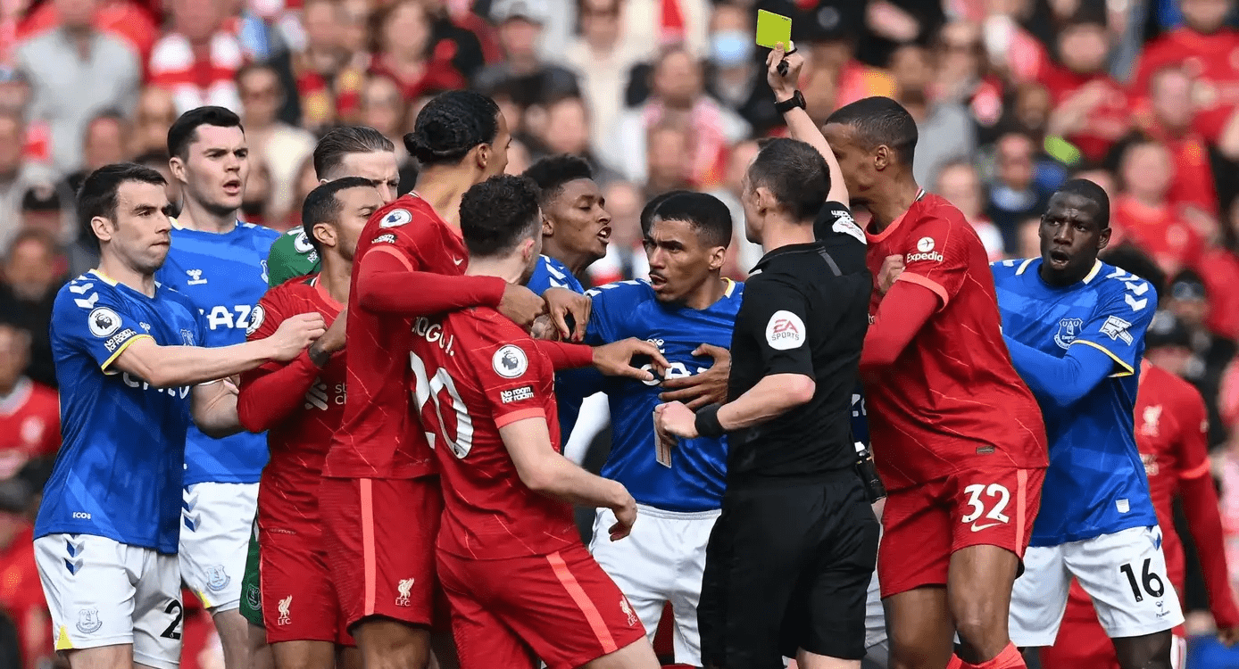  Chaos at Goodison: Four Red Cards Issued After Fiery Everton-Liverpool Brawl