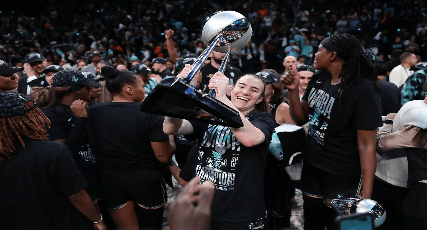 New York Liberty Dominates in Overtime to Capture First WNBA Championship, Overcoming Adversity and Sabrina Ionescu's Struggles!